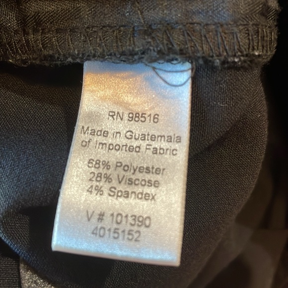 Coldwater Creek natural fit black work / dress pants tag size P8 - Picture 6 of 8